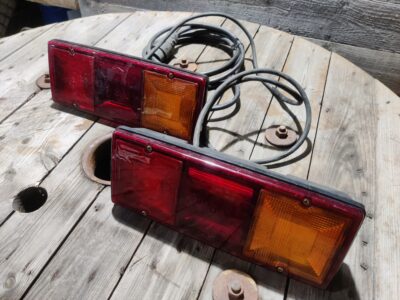 Talmu peräkärryn valot