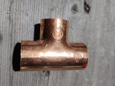 Kapillaari t-yhde 22