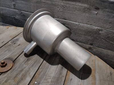 BLÜCHER Lattiakaivo pystymalli