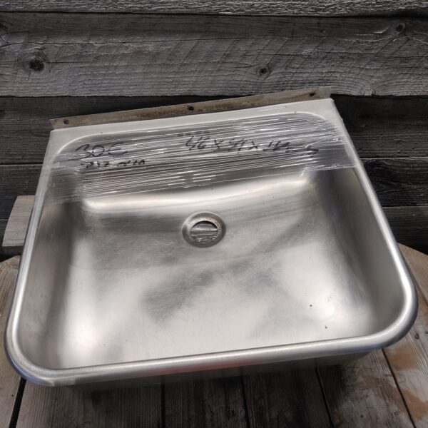 17695953344076173466513208083287