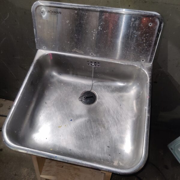 Hackman seinäallas 01