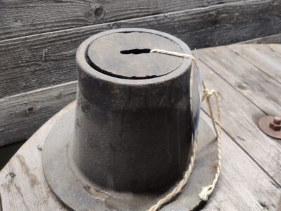 Venttiilinhattu 270/170 kiinteä