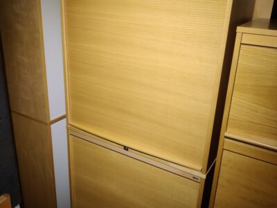 Isku Cento rulokaappi