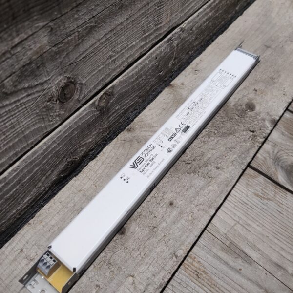 elektroninen liitäntälaite 01