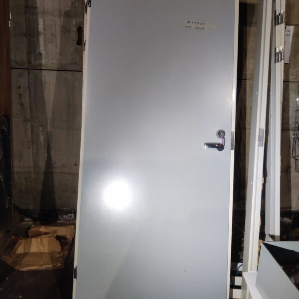 9X21 sisäovi vasen 01