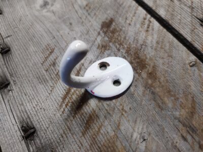 Emalinen pyyhekoukku