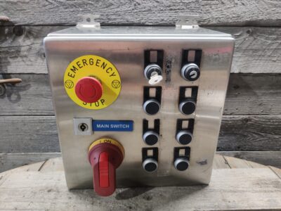 Ruostumaton ohjauskeskus